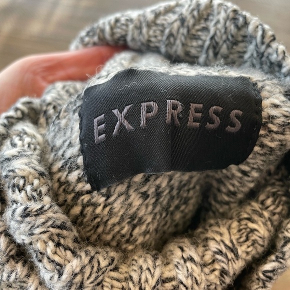 Merino Wool chunky turtleneck sweater by express Large L black white gray grey - Picture 4 of 4